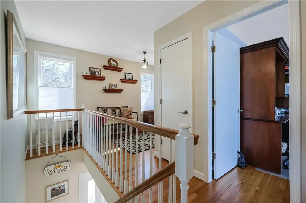 183 Twin Peninsula Avenue South Kingstown RI 02879