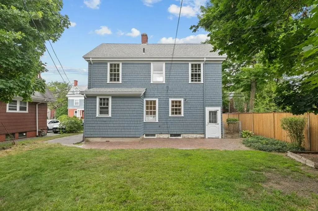 189 Butler Avenue Providence RI 02906