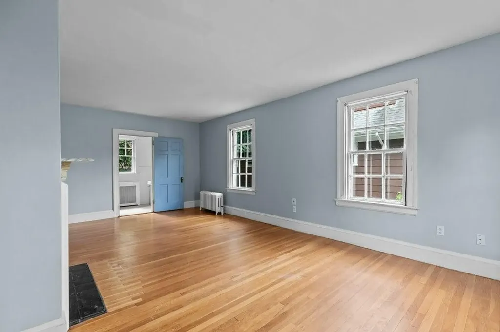 189 Butler Avenue Providence RI 02906