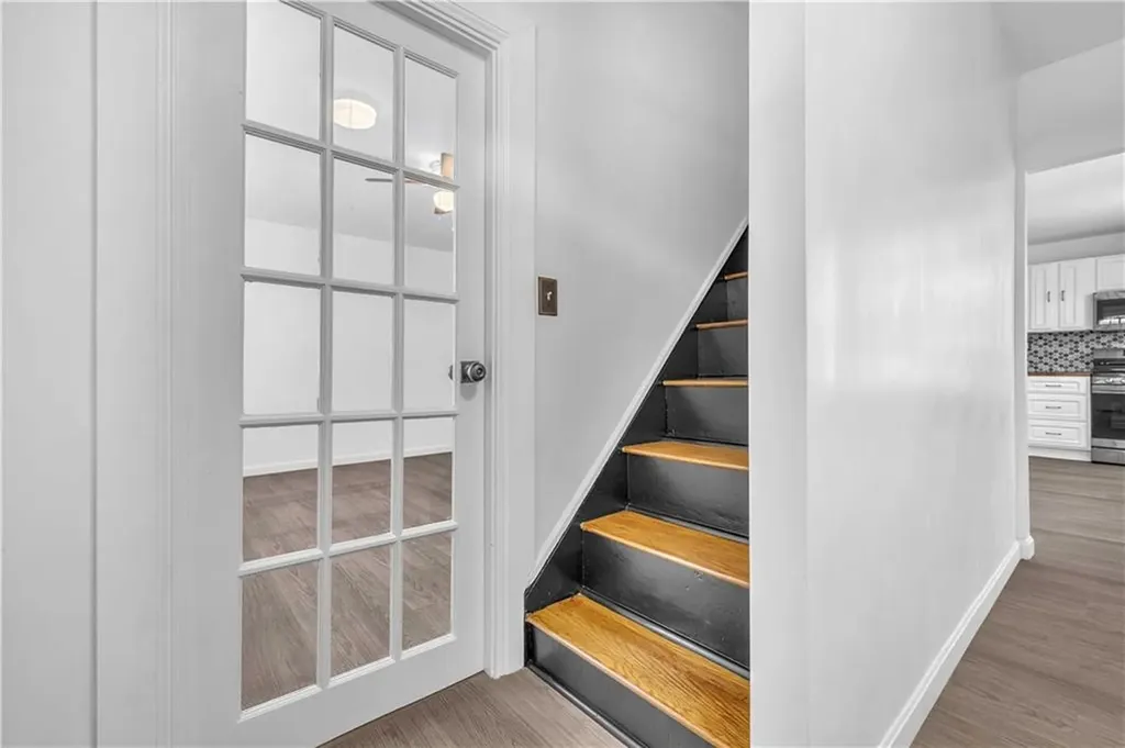 7 Cottage Street Westerly RI 02891