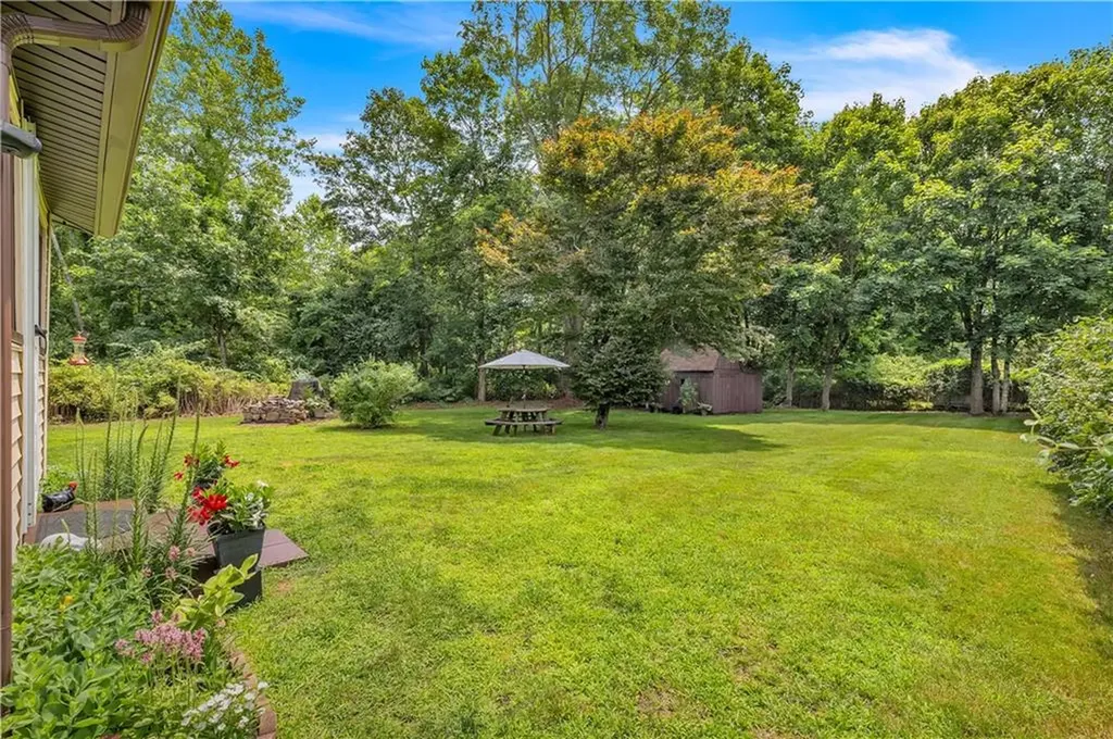 7 Cottage Street Westerly RI 02891