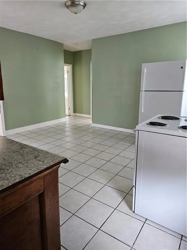37 1/2 Pleasant Street West Warwick RI 02893