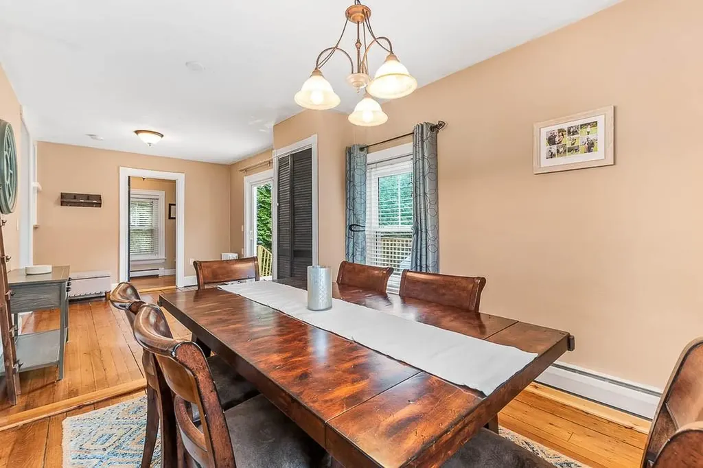 15 North Street Warwick RI 02886