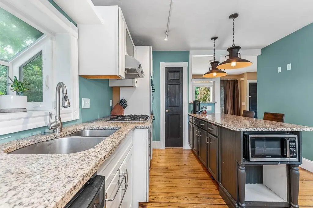 15 North Street Warwick RI 02886