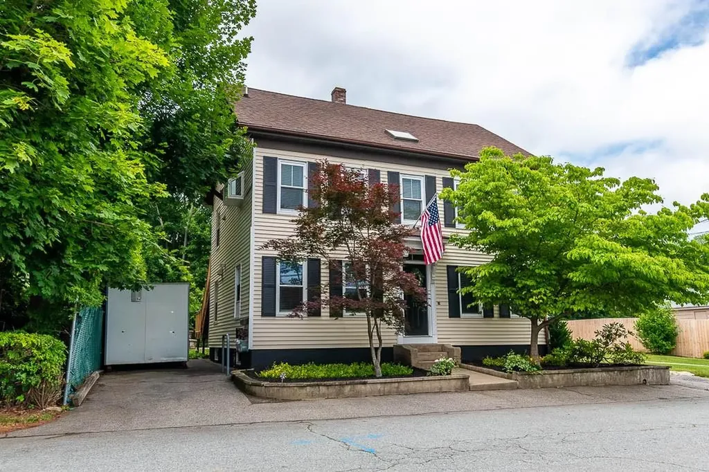 15 North Street Warwick RI 02886