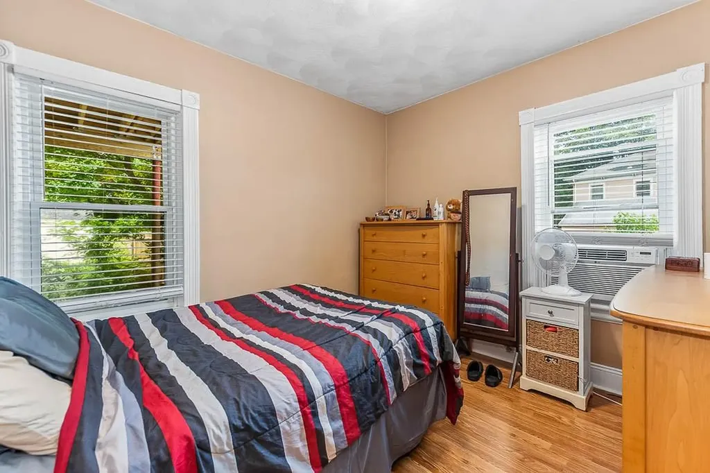 15 North Street Warwick RI 02886
