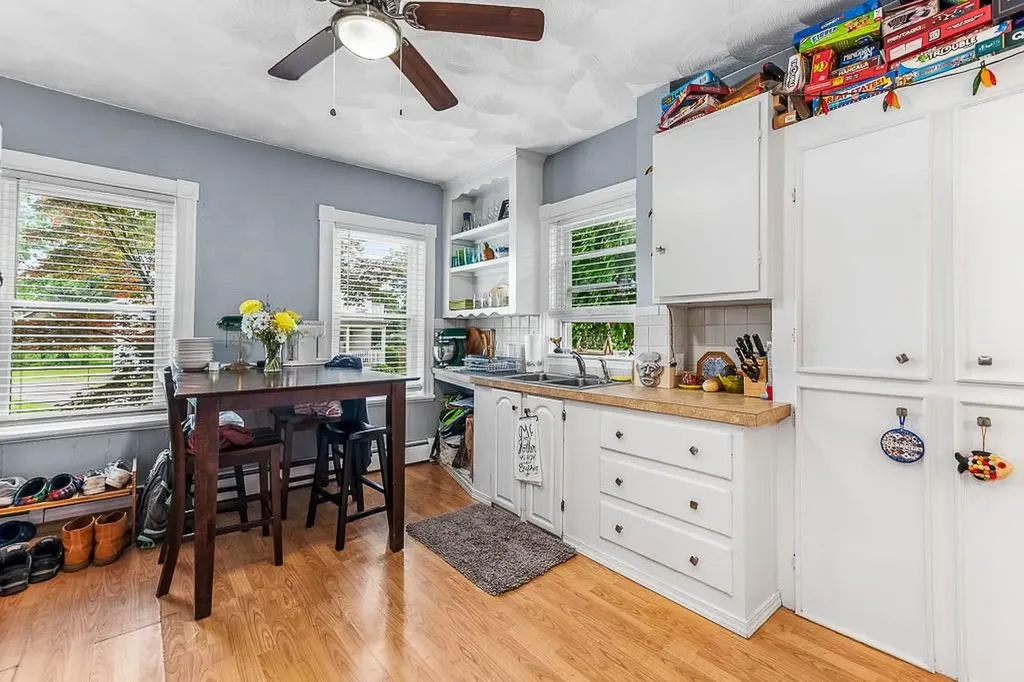 15 North Street Warwick RI 02886
