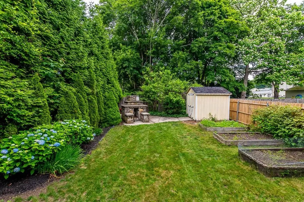 15 North Street Warwick RI 02886