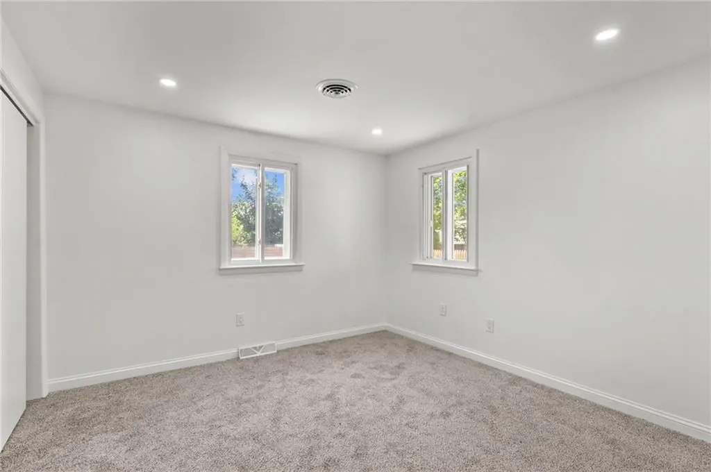 299 George Arden Avenue Warwick RI 02886