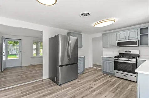 299 George Arden Avenue Warwick RI 02886