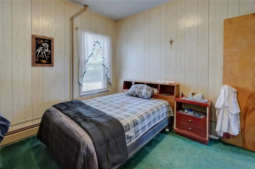 3 Smithfield Avenue Pawtucket RI 02860