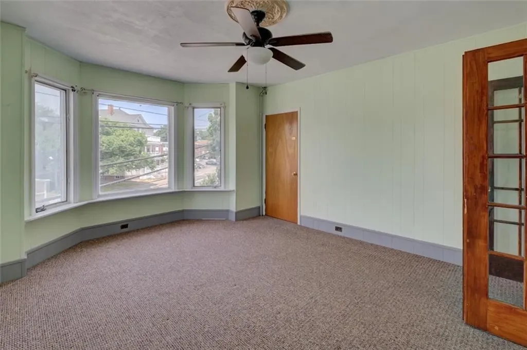3 Smithfield Avenue Pawtucket RI 02860