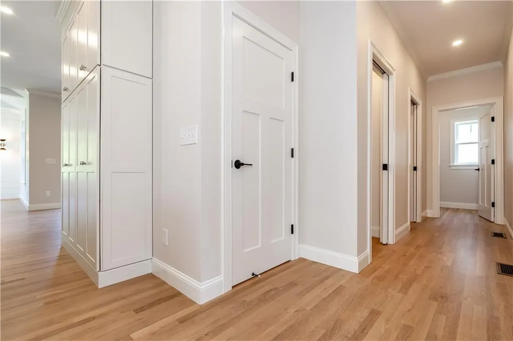 15 Cora Street East Greenwich RI 02818