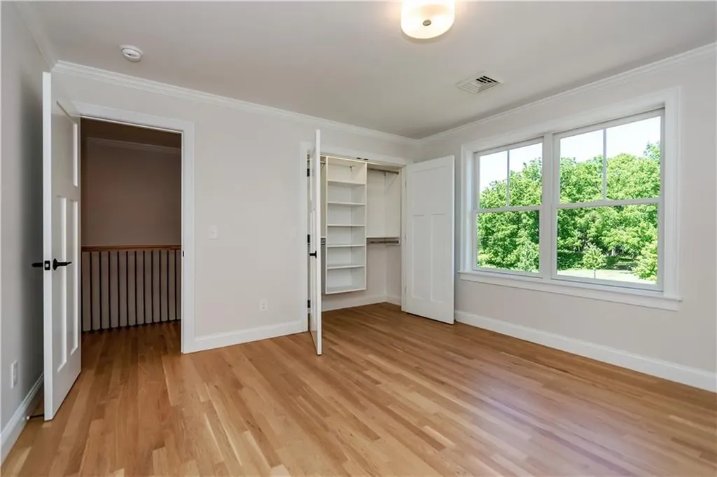 15 Cora Street East Greenwich RI 02818