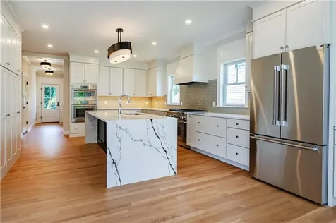 15 Cora Street East Greenwich RI 02818