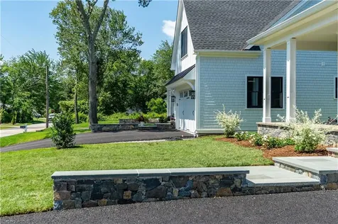 15 Cora Street East Greenwich RI 02818