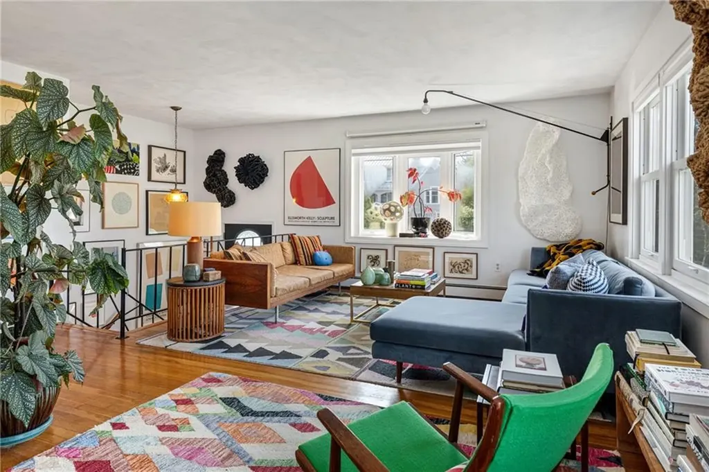 152 Hamilton Avenue Jamestown RI 02835