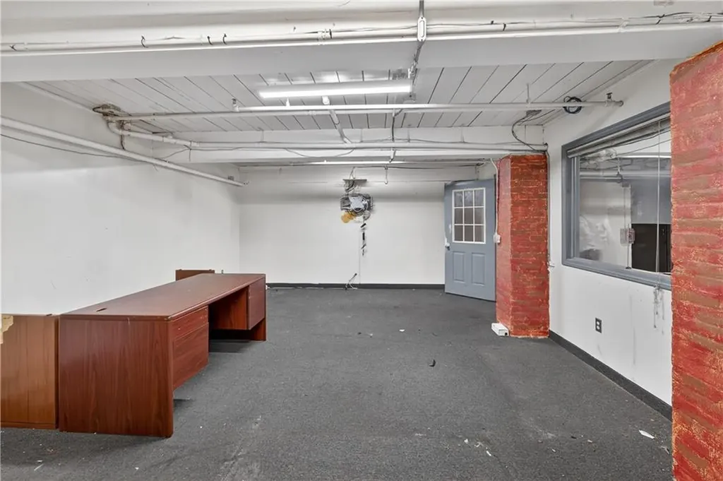1137 Broad Street Providence RI 02905