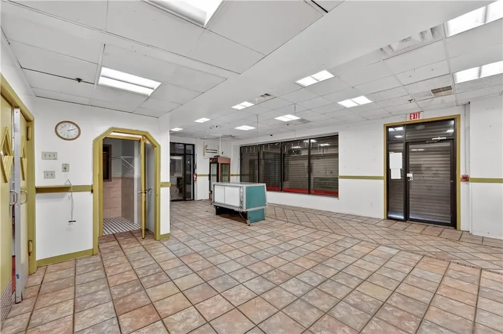 1137 Broad Street Providence RI 02905