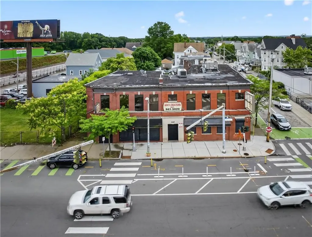 1137 Broad Street Providence RI 02905