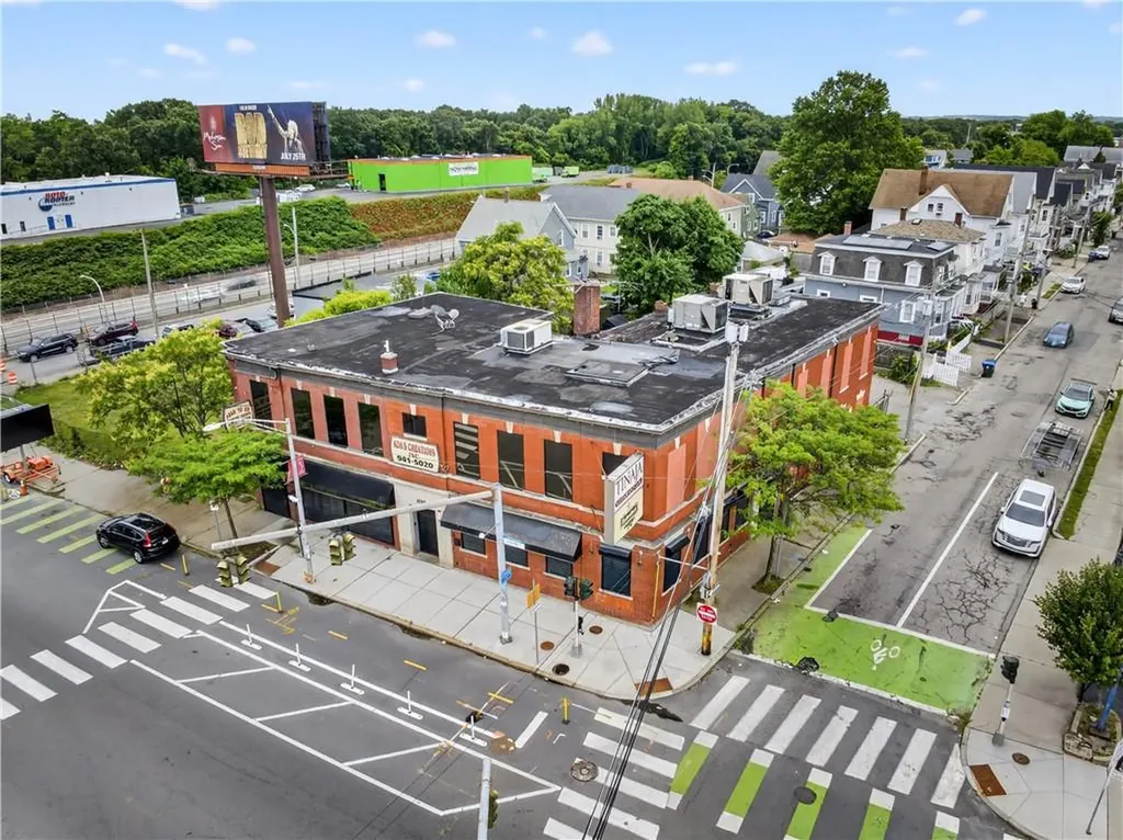 1137 Broad Street Providence RI 02905
