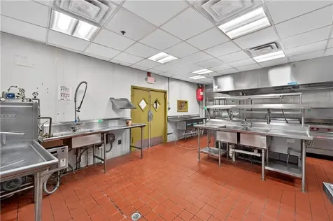 1137 Broad Street Providence RI 02905