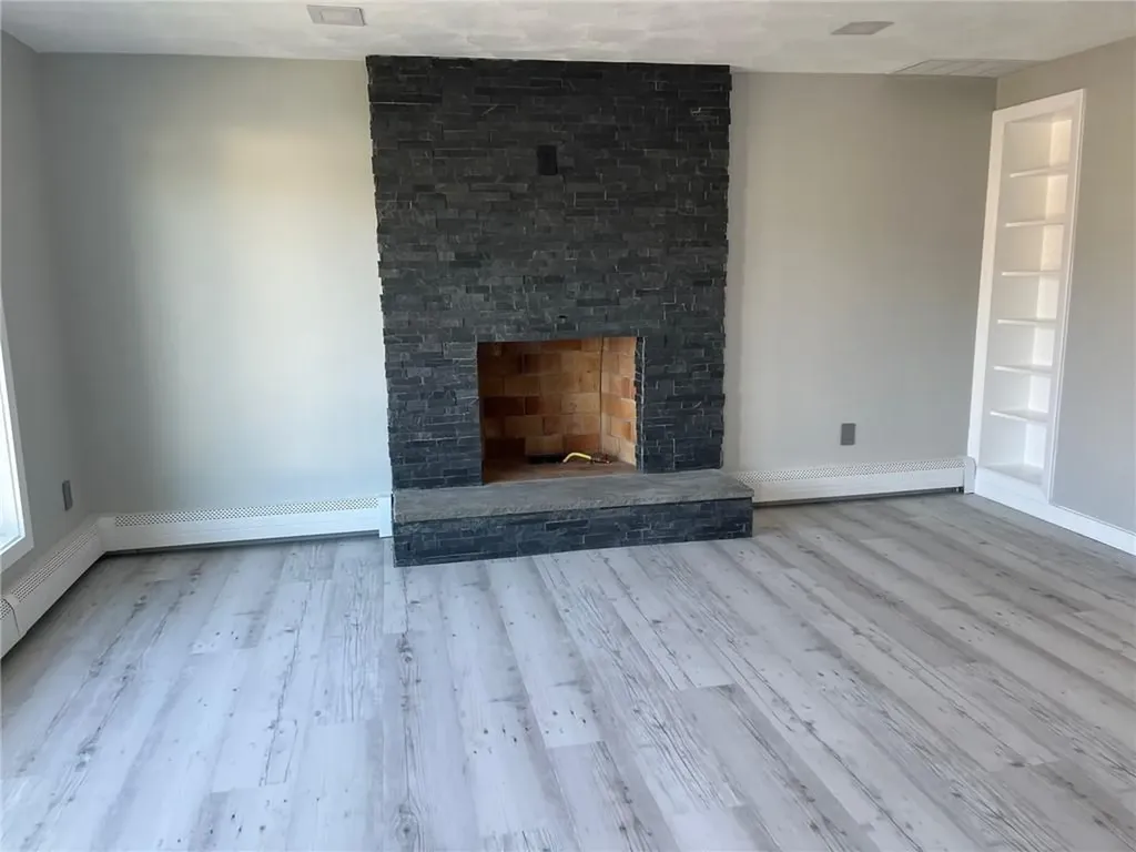 55 Brookfield Drive Cranston RI 02920