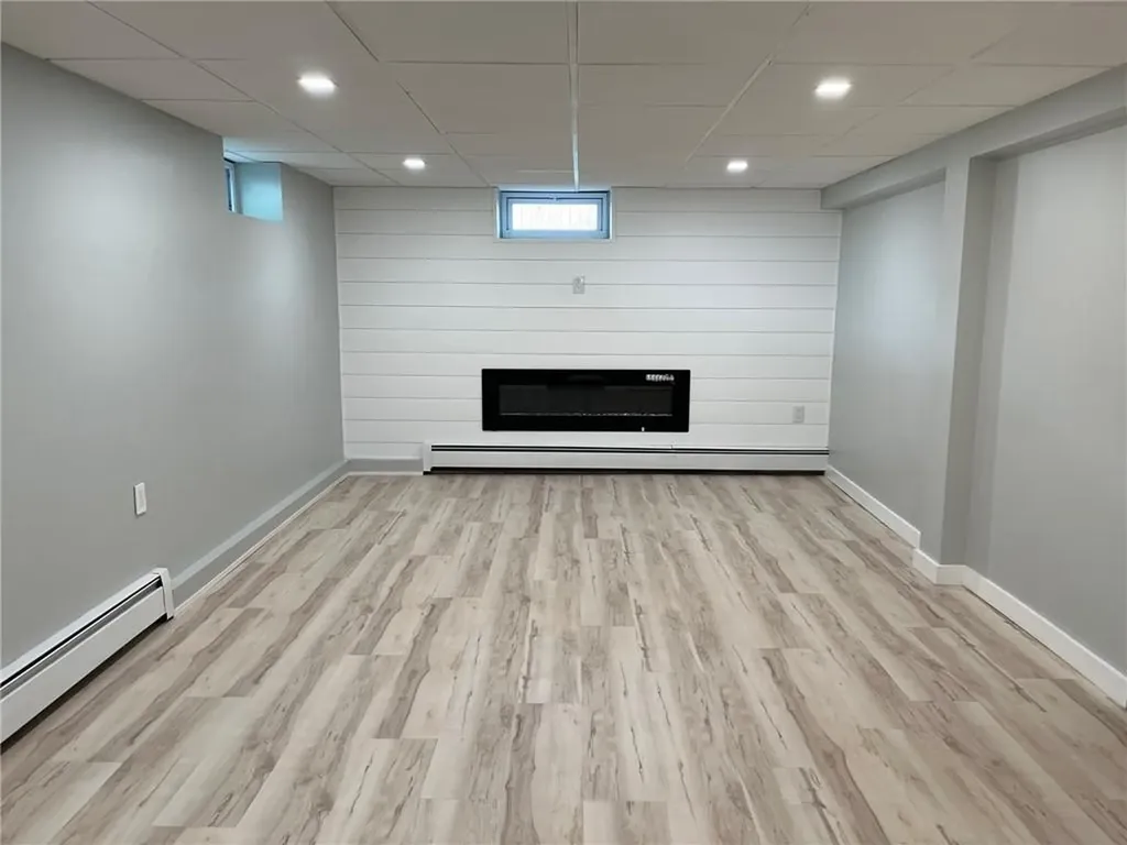 55 Brookfield Drive Cranston RI 02920