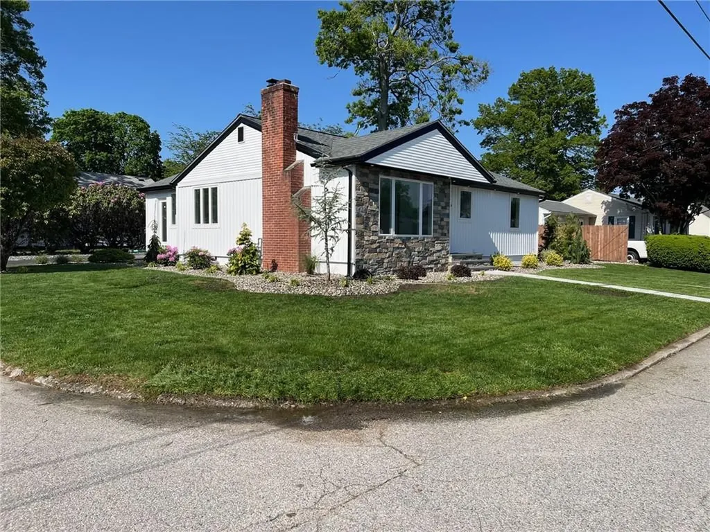 55 Brookfield Drive Cranston RI 02920