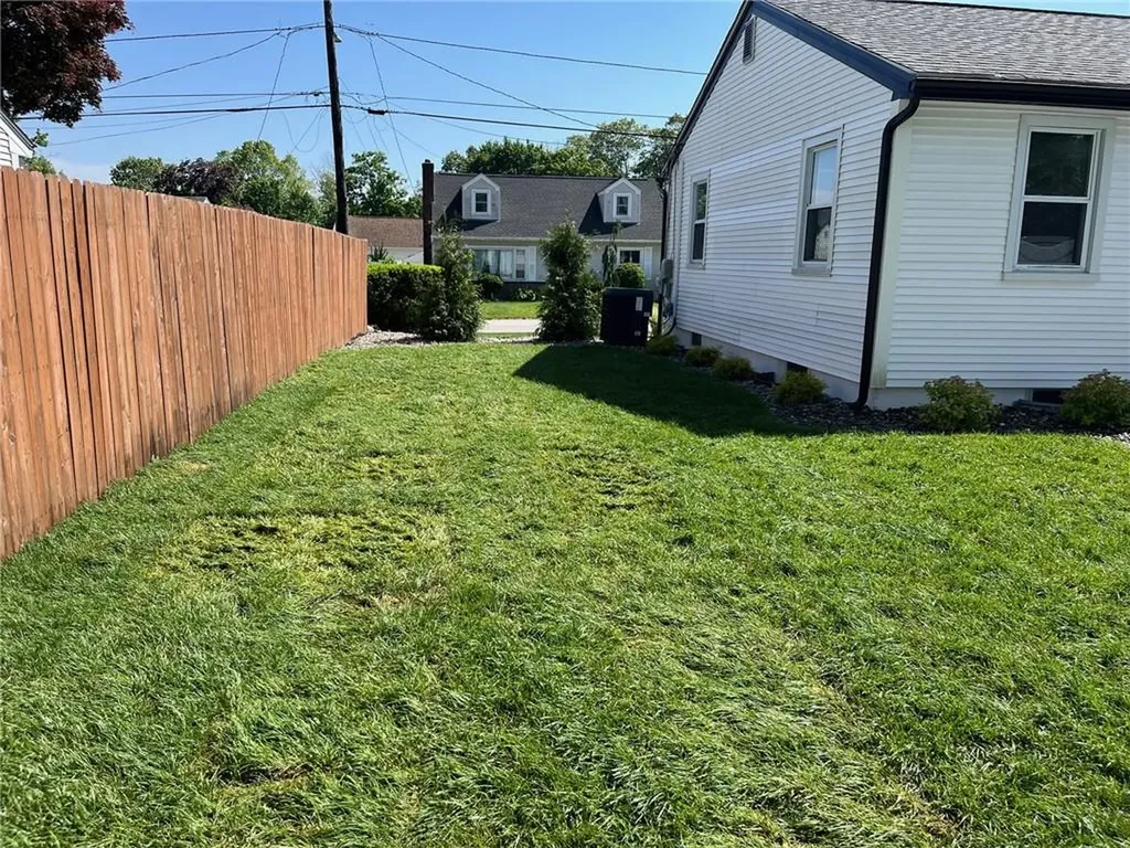 55 Brookfield Drive Cranston RI 02920