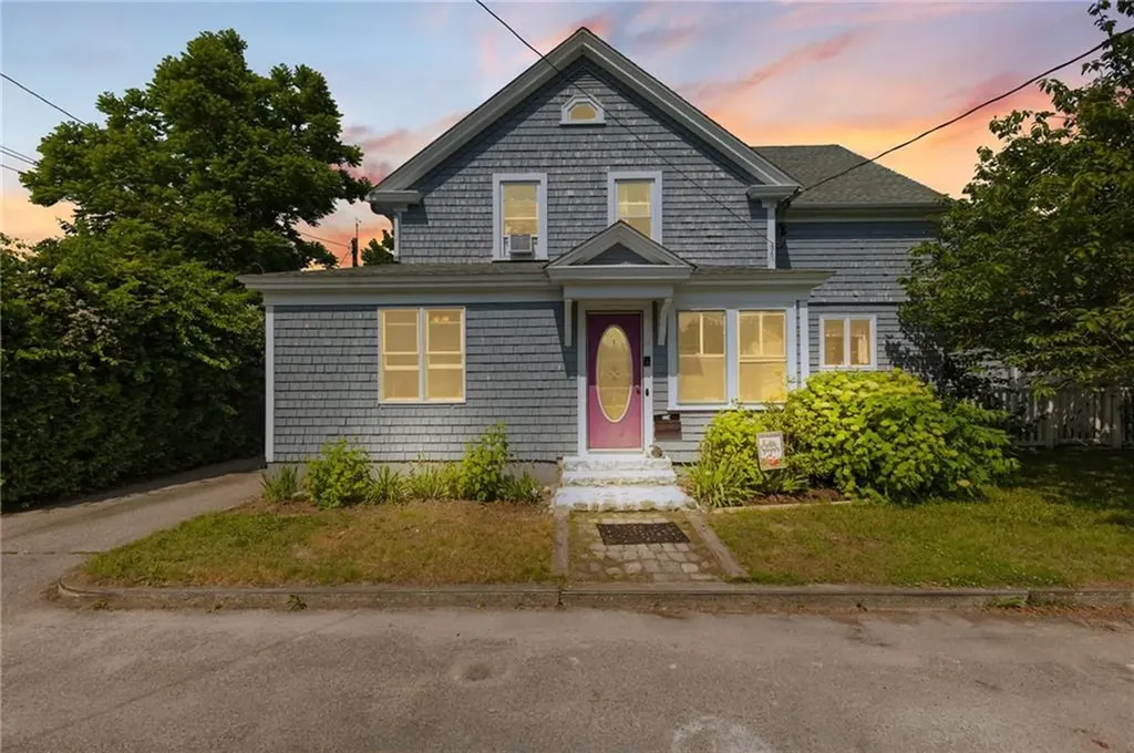 4 S Cornell Avenue Warren RI 02885