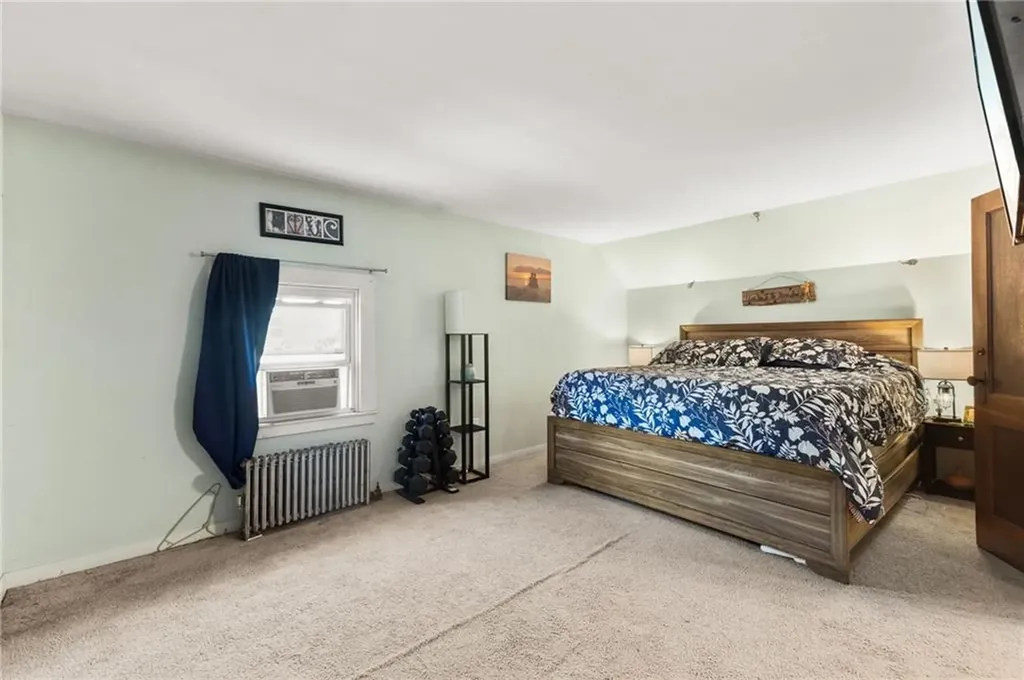 4 S Cornell Avenue Warren RI 02885