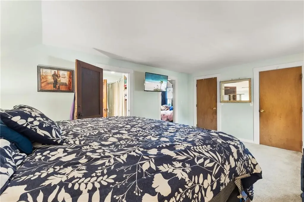 4 S Cornell Avenue Warren RI 02885