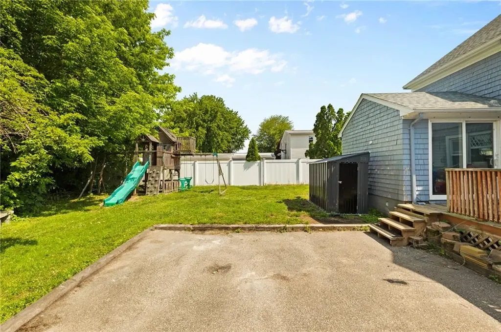 4 S Cornell Avenue Warren RI 02885