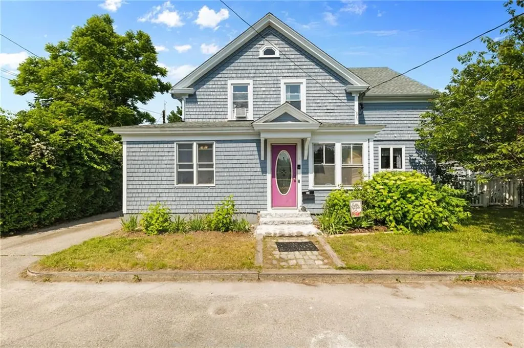 4 S Cornell Avenue Warren RI 02885
