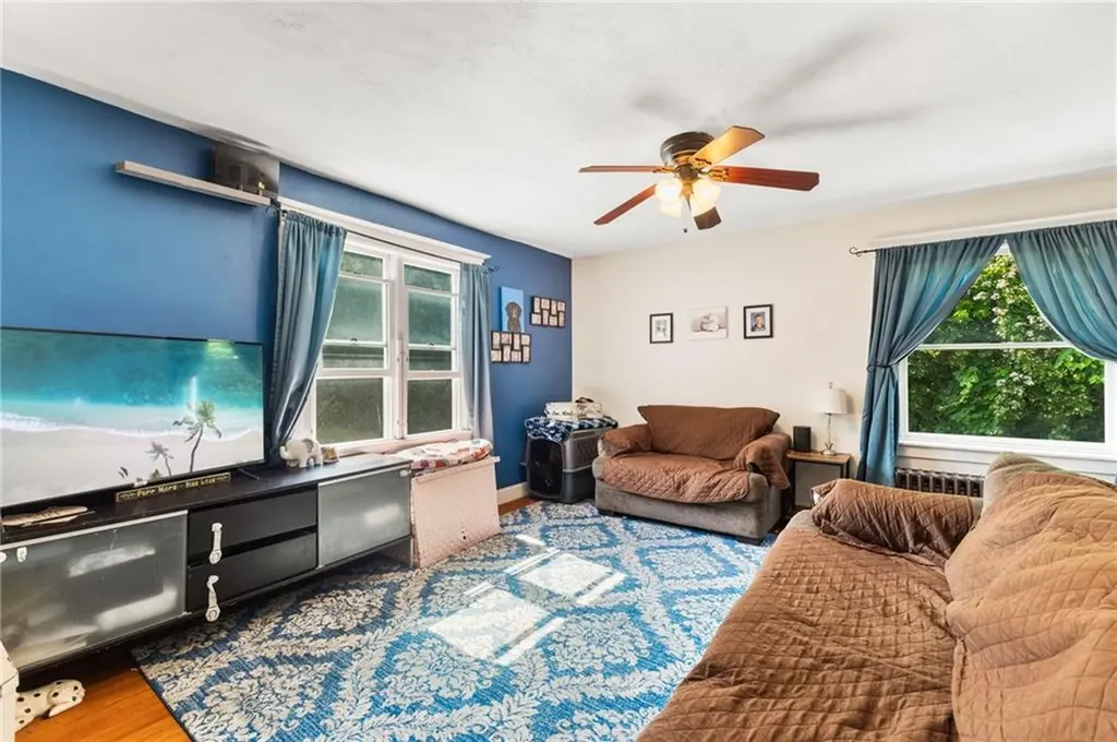 4 S Cornell Avenue Warren RI 02885