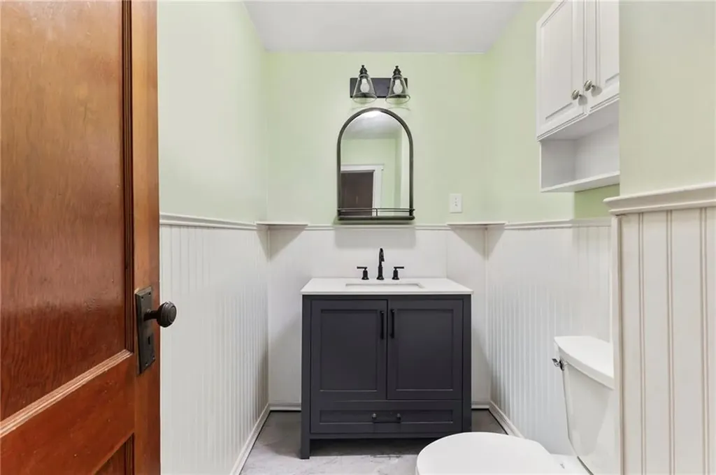 4 S Cornell Avenue Warren RI 02885