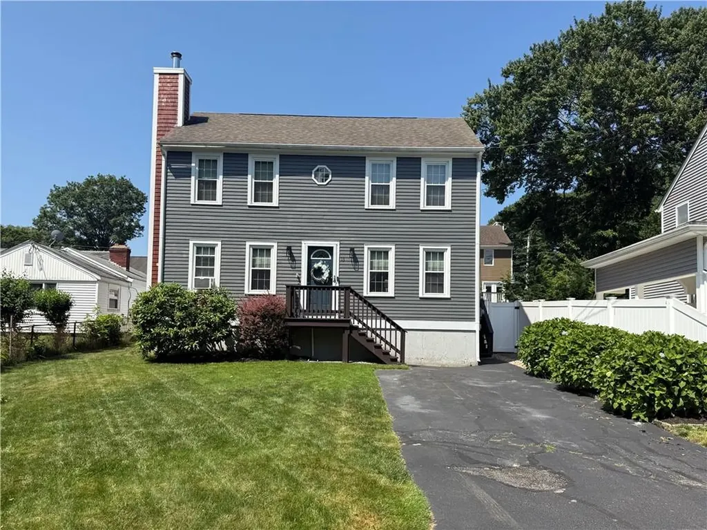 13 Cedar Drive Bristol RI 02809