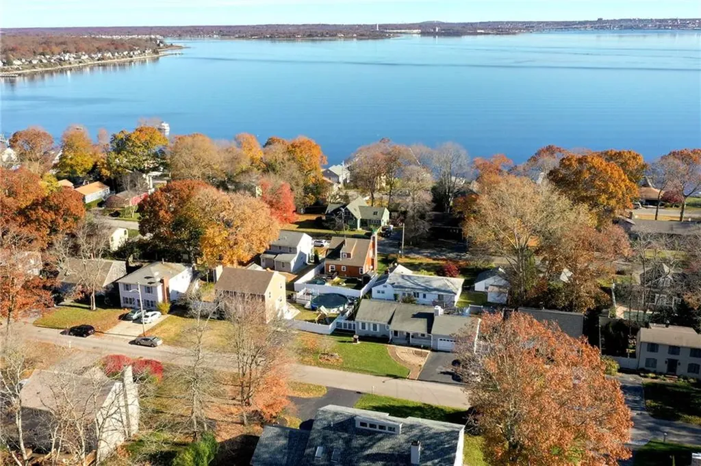 13 Cedar Drive Bristol RI 02809