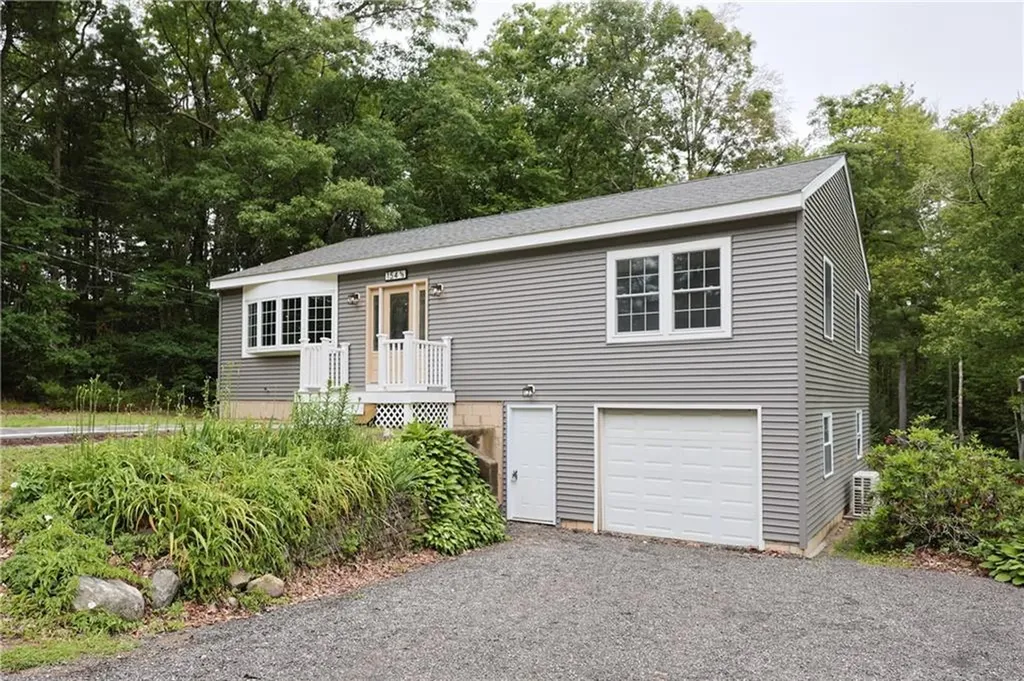 154 Foster Center Road Foster RI 02825