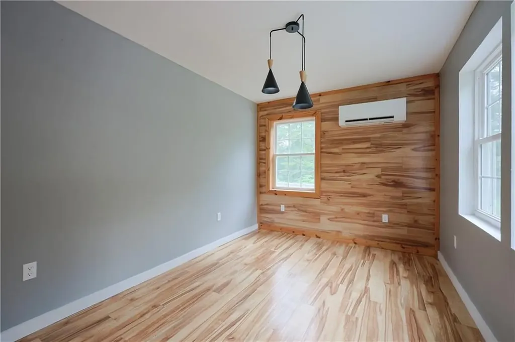 154 Foster Center Road Foster RI 02825