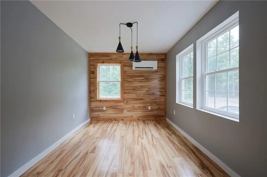 154 Foster Center Road Foster RI 02825