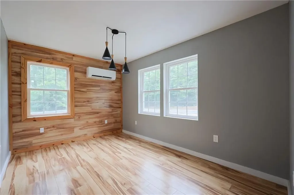 154 Foster Center Road Foster RI 02825