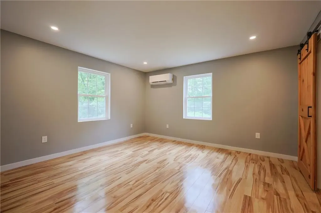 154 Foster Center Road Foster RI 02825