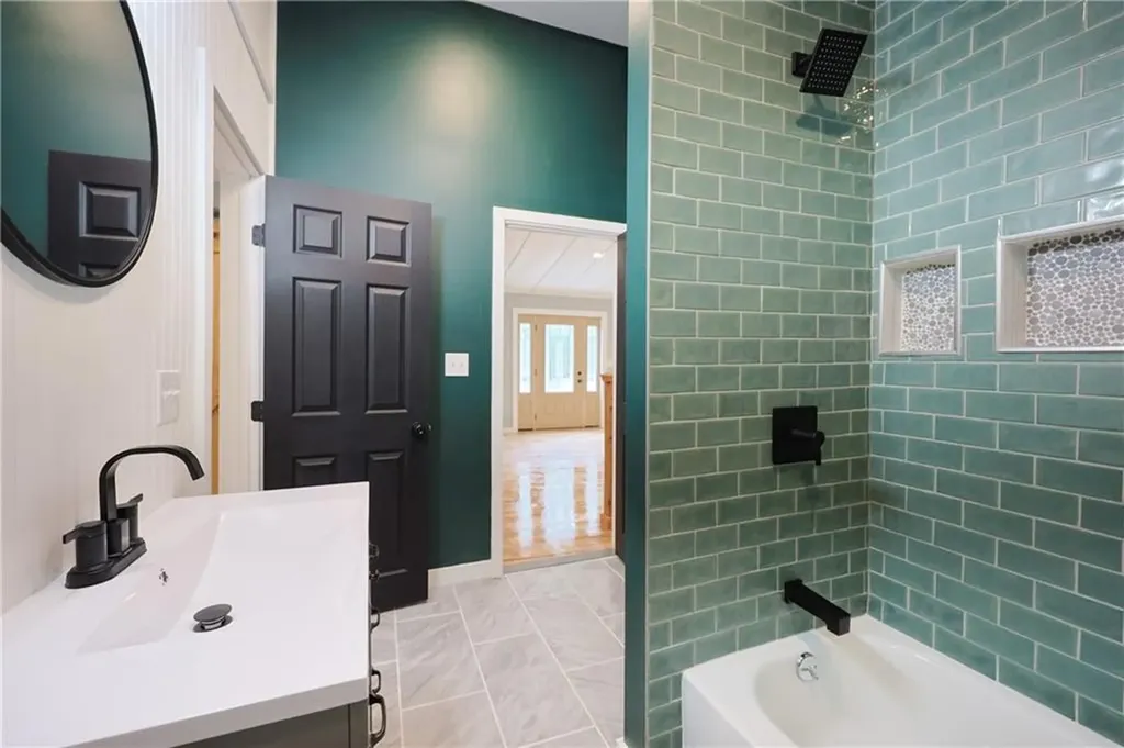 154 Foster Center Road Foster RI 02825