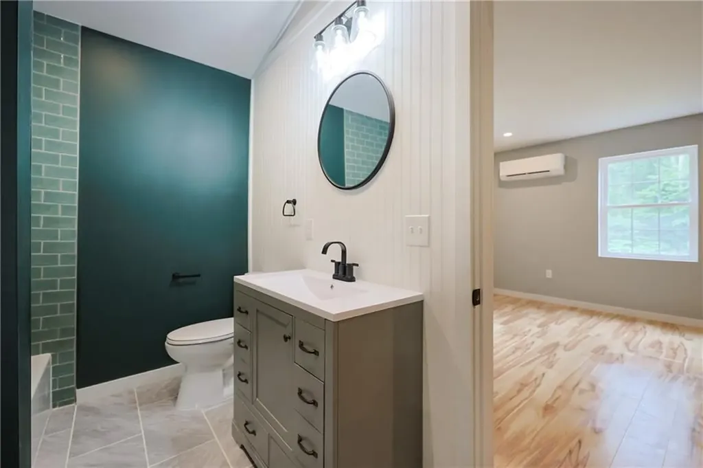 154 Foster Center Road Foster RI 02825