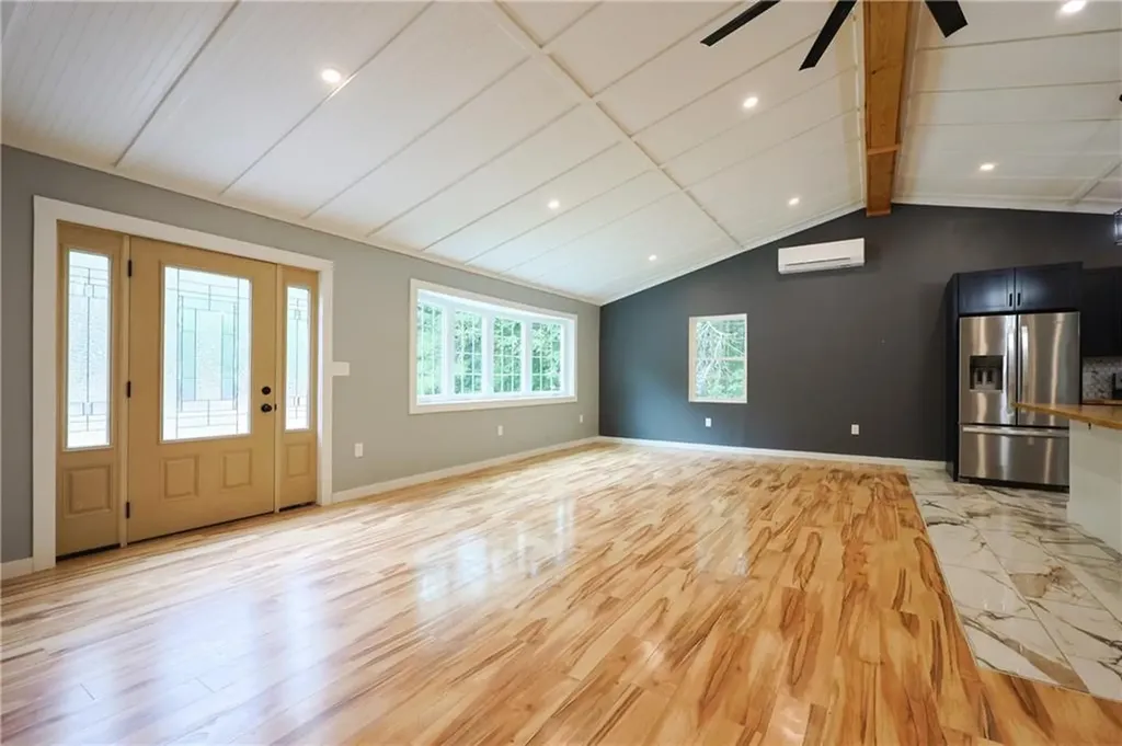 154 Foster Center Road Foster RI 02825