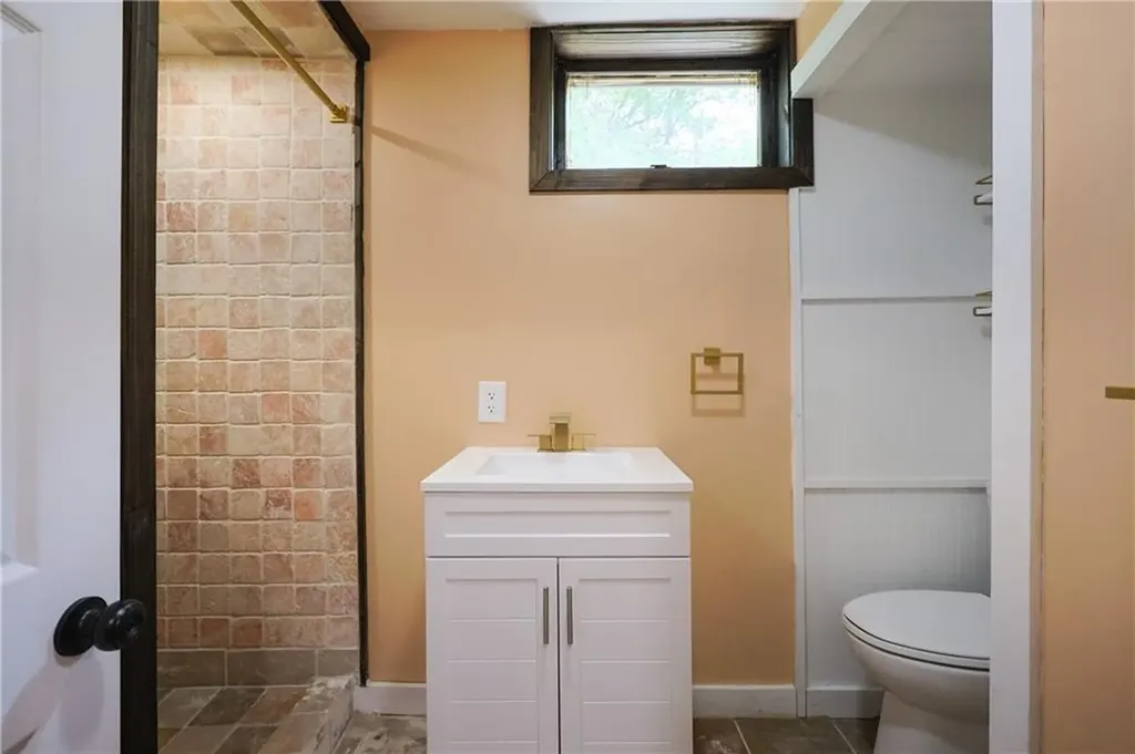 154 Foster Center Road Foster RI 02825