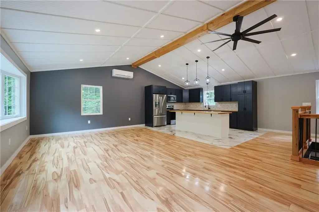 154 Foster Center Road Foster RI 02825