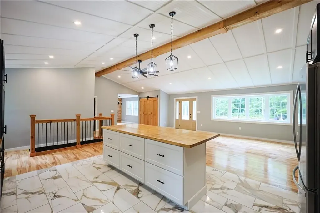 154 Foster Center Road Foster RI 02825